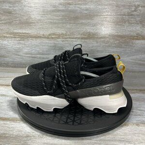 Sorel Womens Kinetic impact Black Lace Up  Sneaker  Size 8.5
